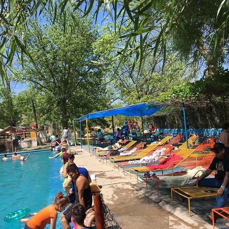 Hotel Y Balneario Ojo Caliente Camargo Kültér fotó