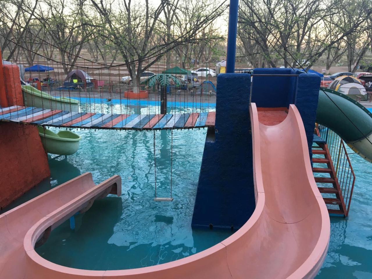 Hotel Y Balneario Ojo Caliente Camargo Kültér fotó